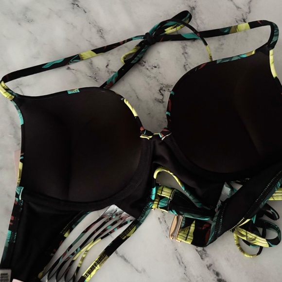 Victorias Secret Nwt Swim Bikini Top Long Line Strappy Sides Bombshell +2 Cups - Picture 7 of 7
